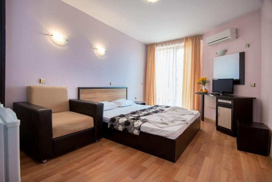 South Beach Hotel - New Management And Free Beach Access Tsarevo Εξωτερικό φωτογραφία