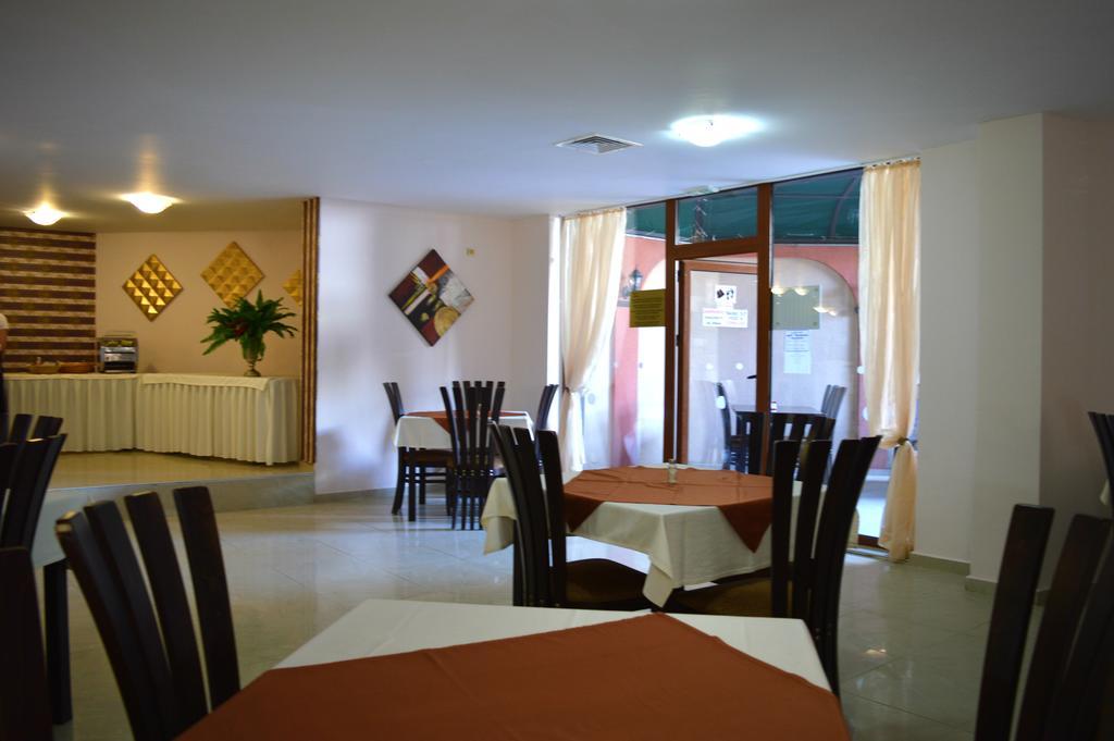 South Beach Hotel - New Management And Free Beach Access Tsarevo Εξωτερικό φωτογραφία