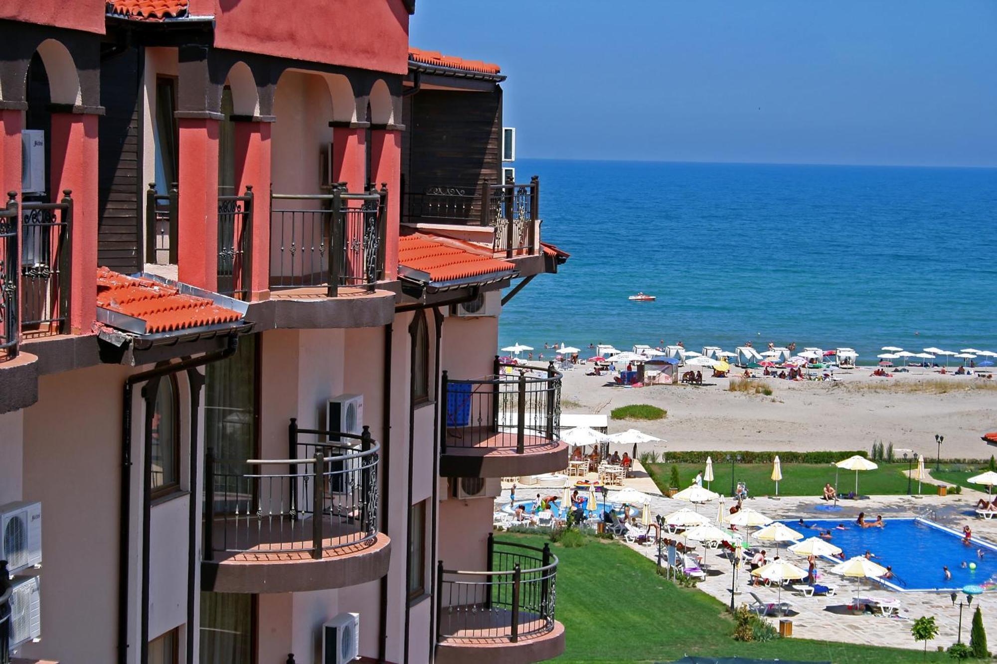 South Beach Hotel - New Management And Free Beach Access Tsarevo Εξωτερικό φωτογραφία