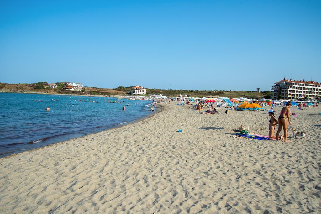 South Beach Hotel - New Management And Free Beach Access Tsarevo Εξωτερικό φωτογραφία